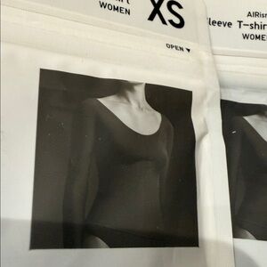 NEW Uniqlo x Alexader Wang Women AIRism Round Scoop Neck Long Sleeve Shirt BLACK